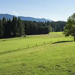 Alpiner Aufenthalt Mit Balkon In *