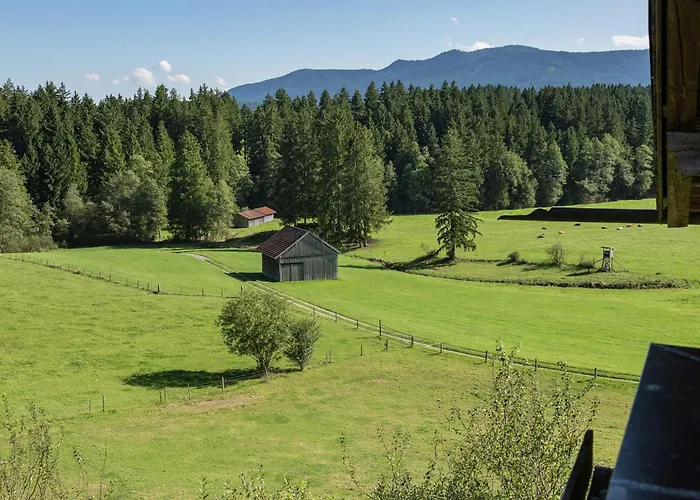 Alpiner Aufenthalt Mit Balkon In *